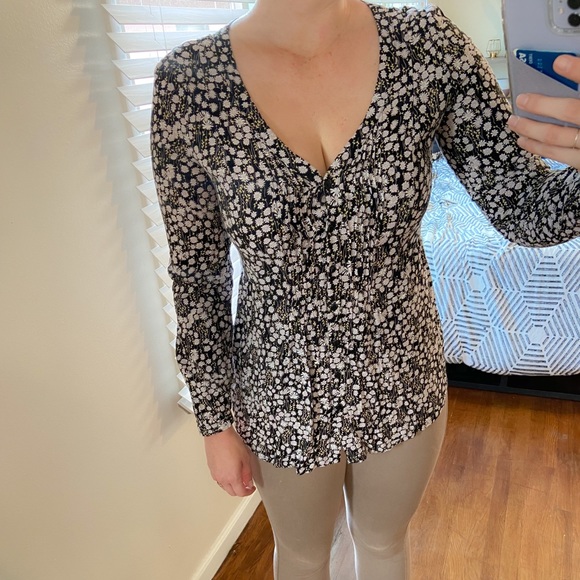 ❌SOLD❌ LC Lauren Conrad Ditsy Floral Blouse - Picture 3 of 3